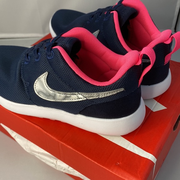 Nike Roshe One (PSV) for girls - Picture 3 of 6